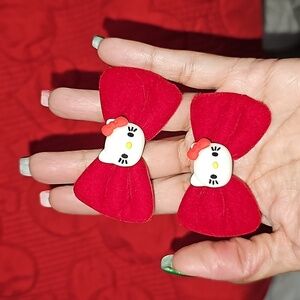 One pair of Red velvet hello kitty hair bows